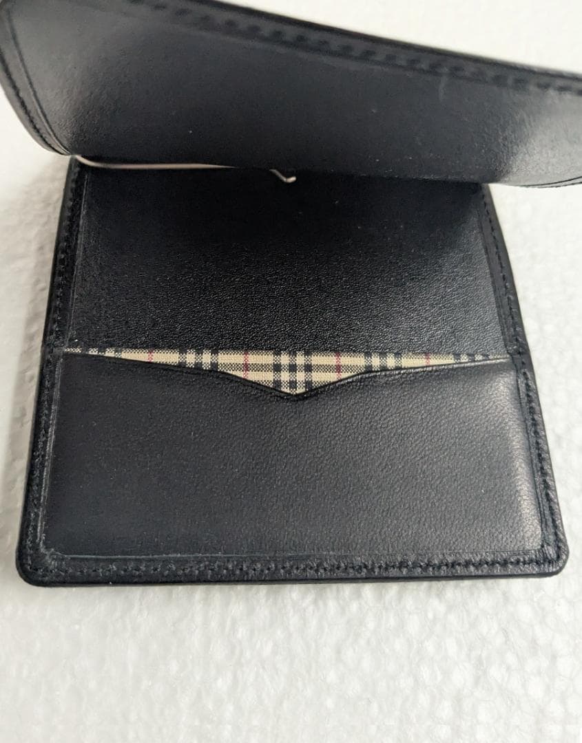【（再）値下げしました】BURBERRY バーバリー レザー マネークリップ