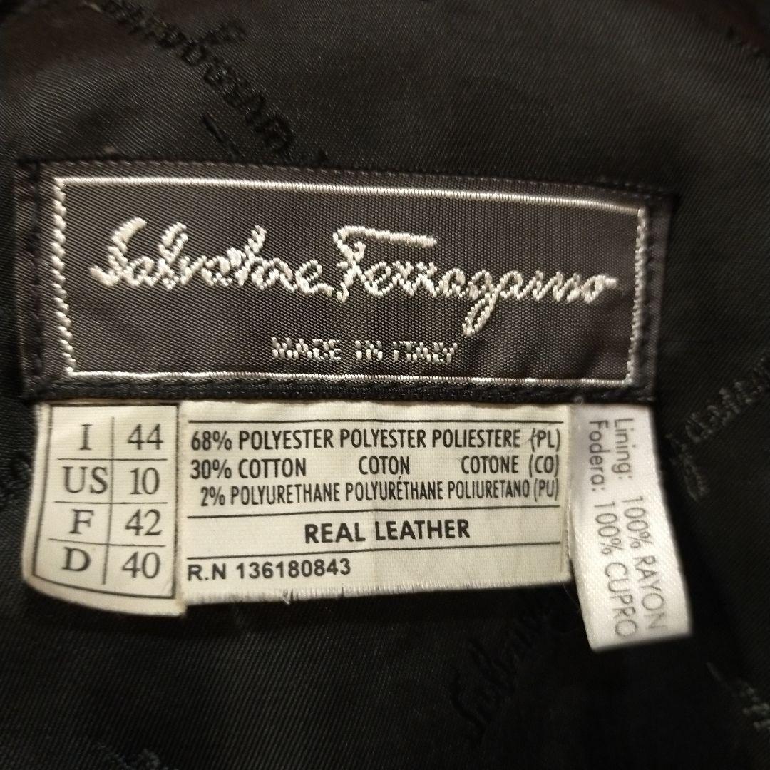 Anybuy公式アカウント1号機様サルヴァトーレフェラガモ