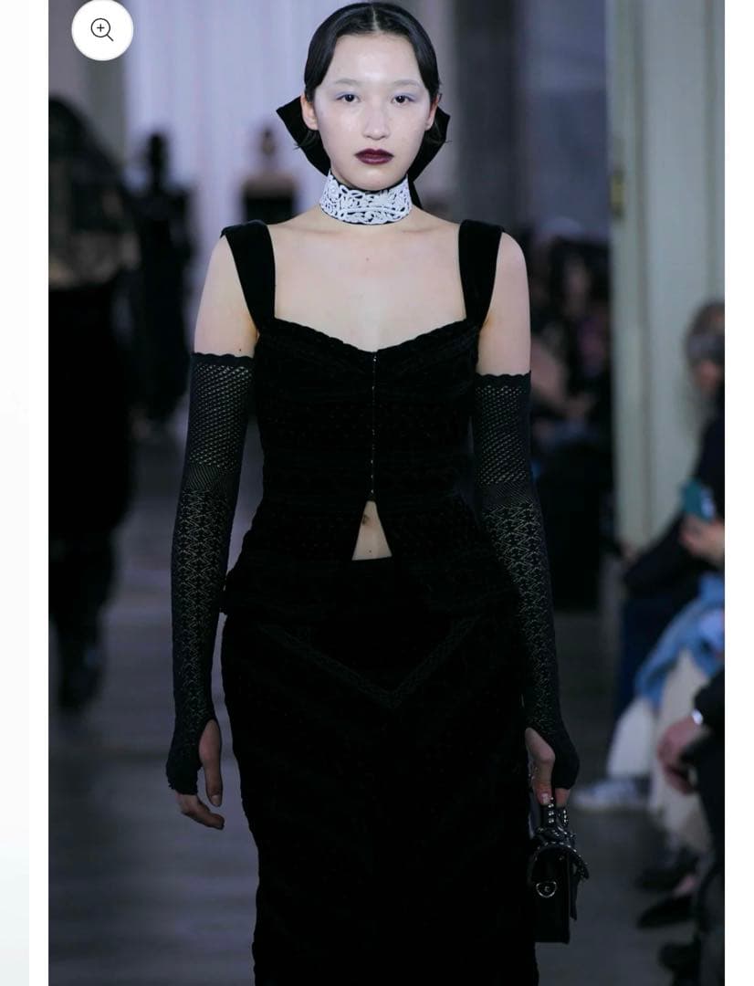 最終値下げfetico LACE FINGERLESS GLOVES BLACK