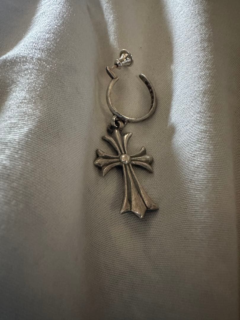 クロムハーツ タイニークロスCHフープイヤリング（ピアス）