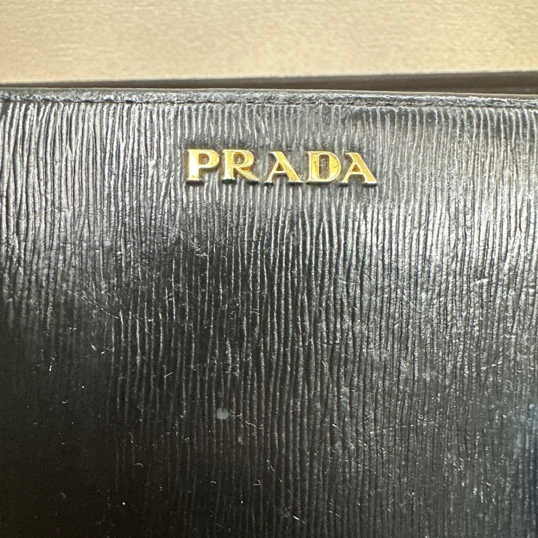 PRADA プラダ ヴィッテロムーヴ　サフィアーノ　財布　レザー　黒　赤