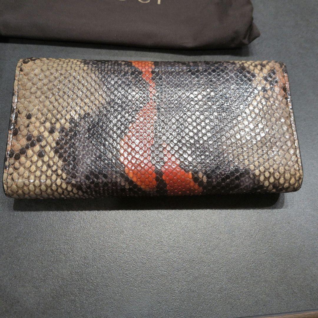 GUCCI ヘビ柄 長財布