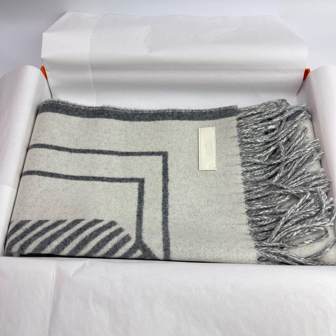 エルメス　カシミヤマフラー《レトル・オ・カレ》　新品未使用品