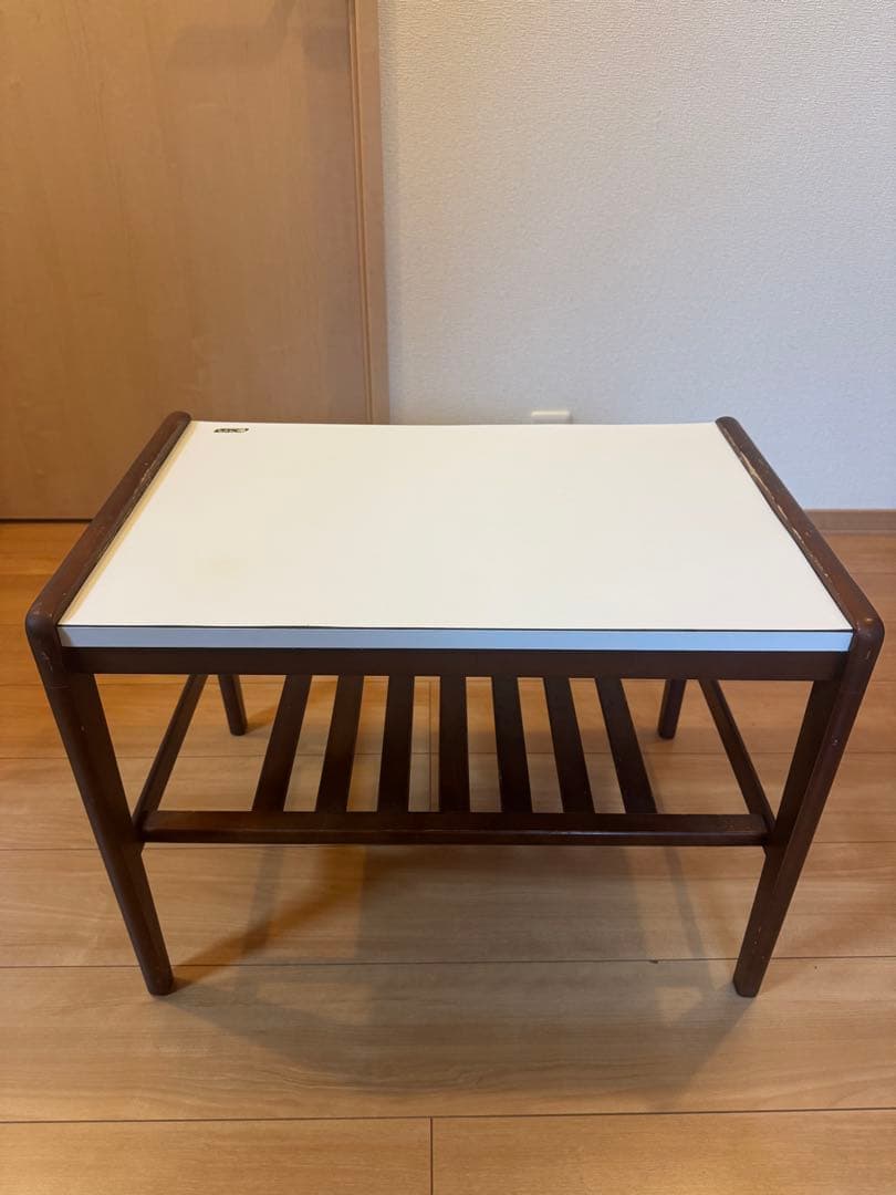 オールドカリモク レトロ　コーヒーテーブル　サイドテーブル　白天板　木製