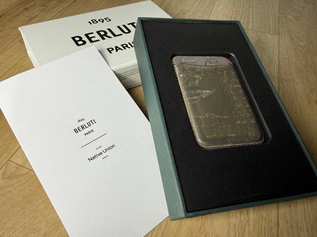 BERLUTI スマホケース用カードケース