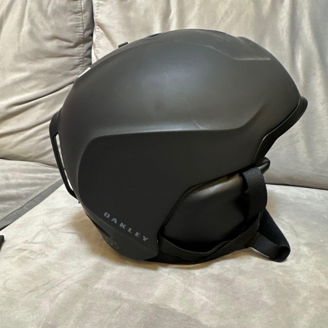 オークリー ヘルメット mod3 ブラック Mサイズ