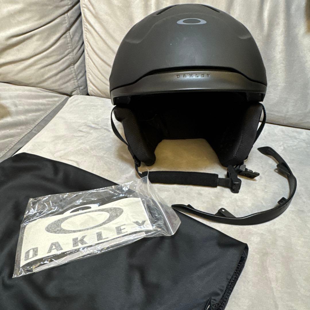 オークリー ヘルメット mod3 ブラック Mサイズ