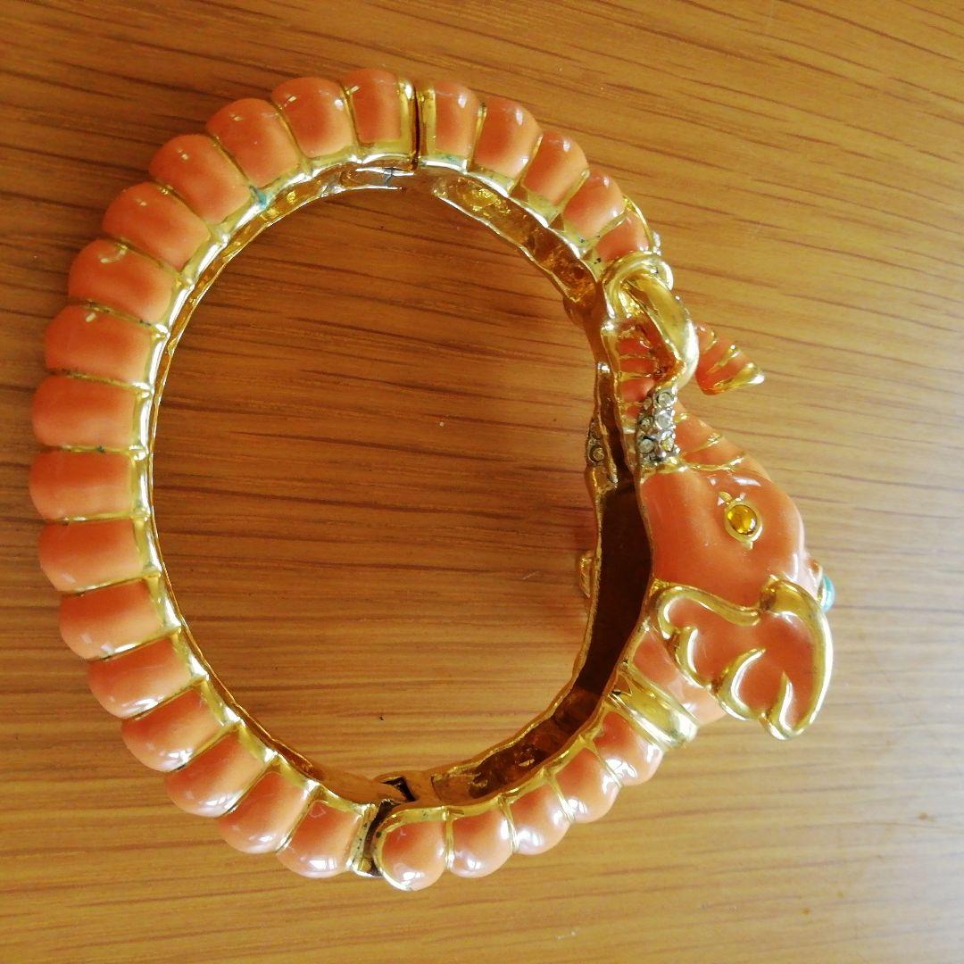 ケネスジェイレーン　バングル　ブレスレット　エレファント　サンゴ