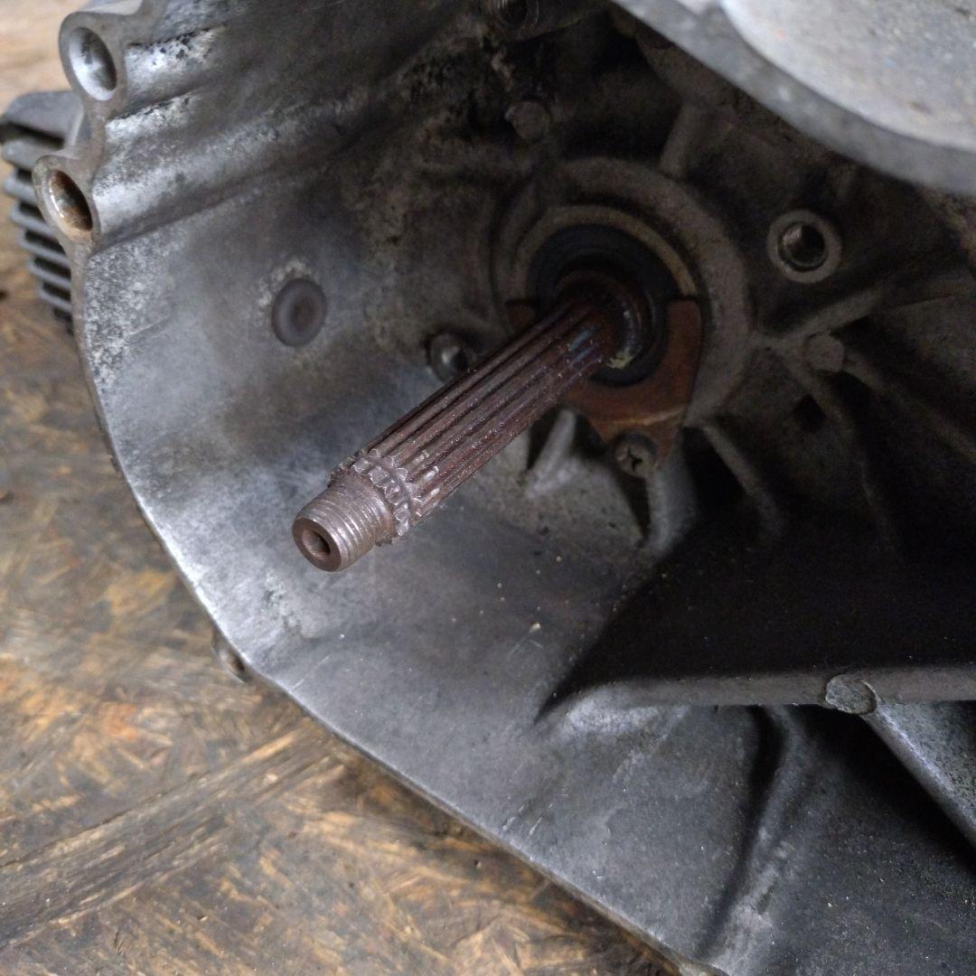 グランドアクシス100エンジン　SB06J