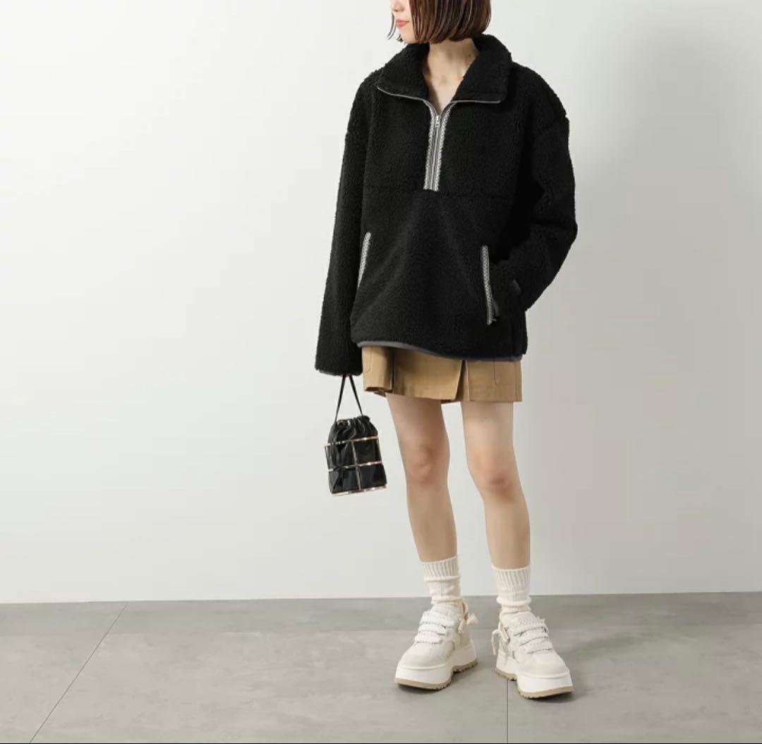 UGG スニーカー　アストロメル　Astromel