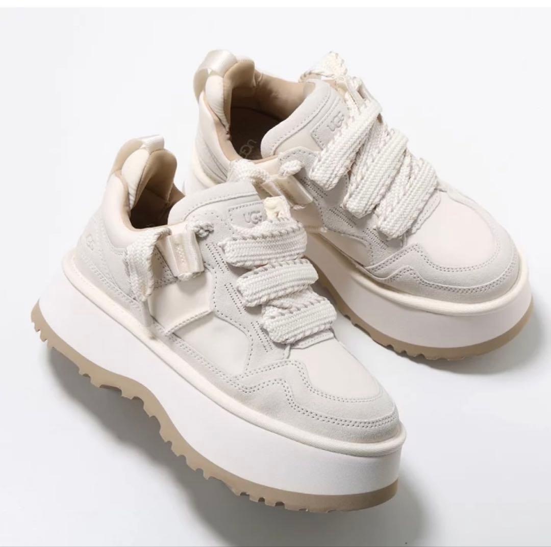 UGG スニーカー　アストロメル　Astromel