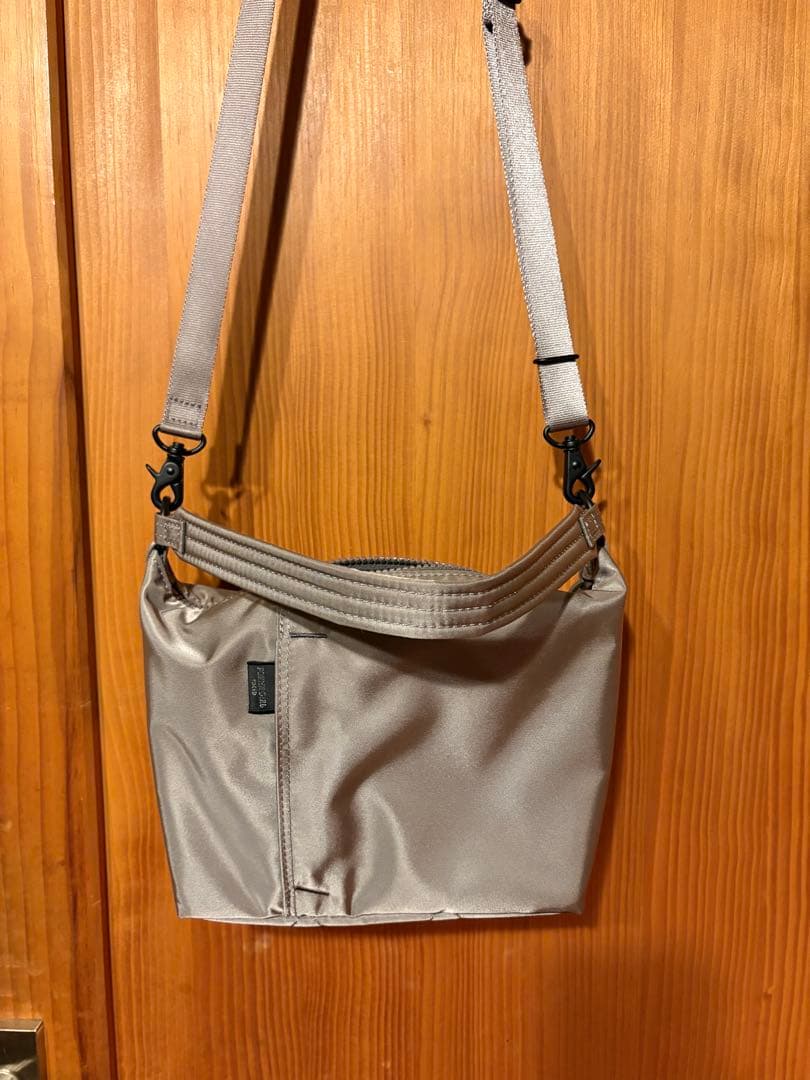 ポーター　シェル　ショルダーバッグ　カーキグレー