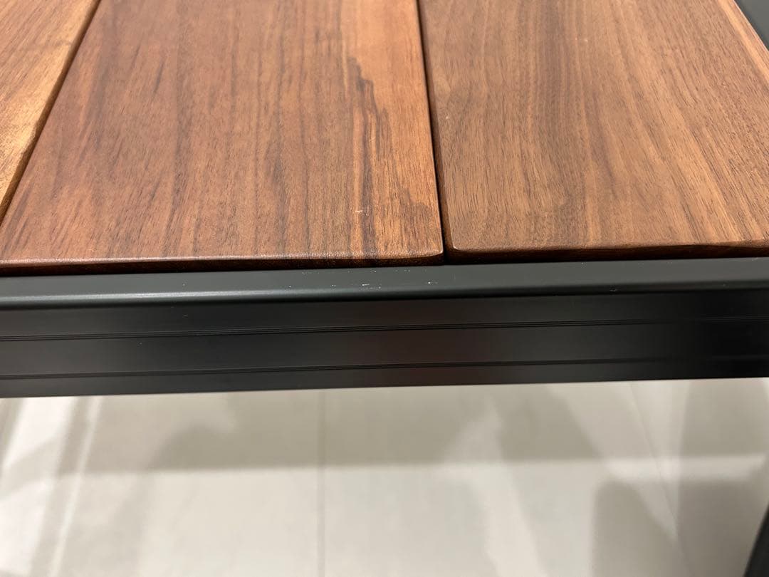 ラーテルワークス ウッドパネルテーブル