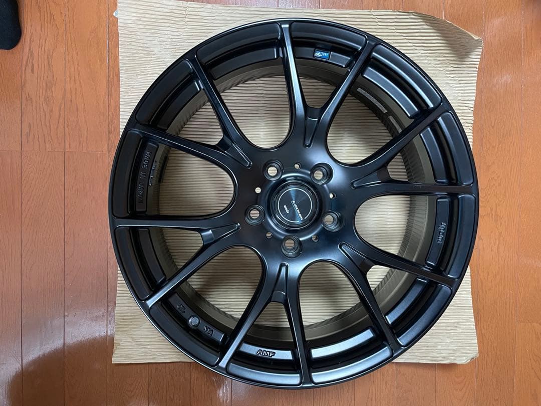 美品 Weds LEONIS NAVIA 02 18インチ 7J 114.3 黒