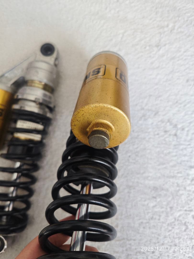 ÖHLINS サスペンション 2本セット　ZEPHYR400