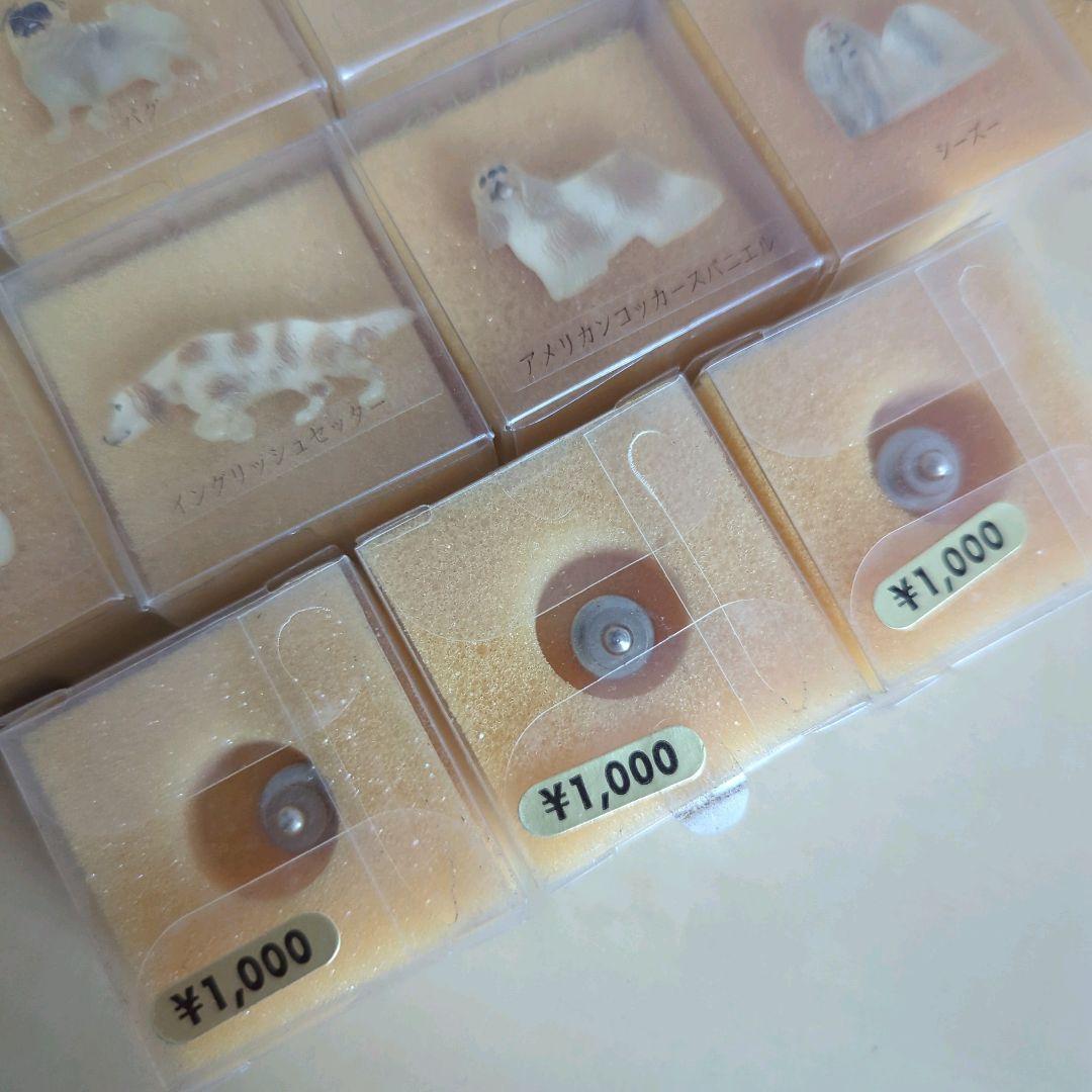 a様　コラソン商会　犬シリーズ　犬　バッジ　犬ピンバッジ　まとめ売り　30個