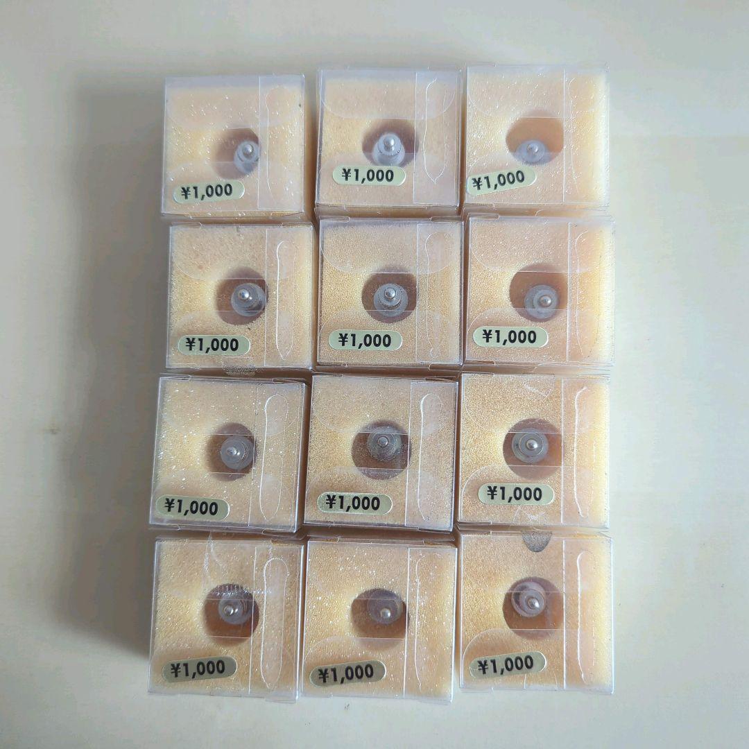 a様　コラソン商会　犬シリーズ　犬　バッジ　犬ピンバッジ　まとめ売り　30個