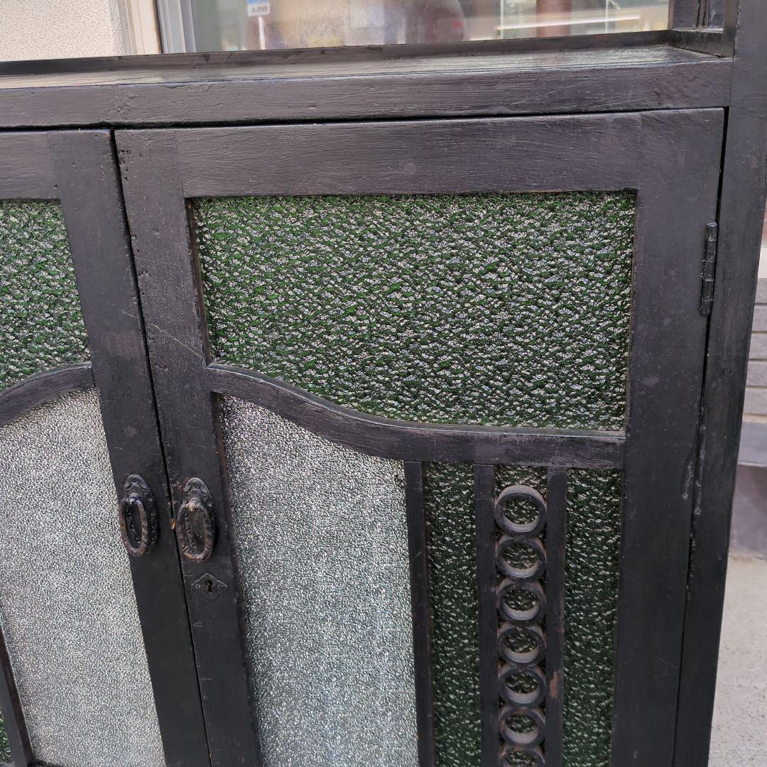 Coco atelierbrocante アンティーク 箪笥 色ガラス