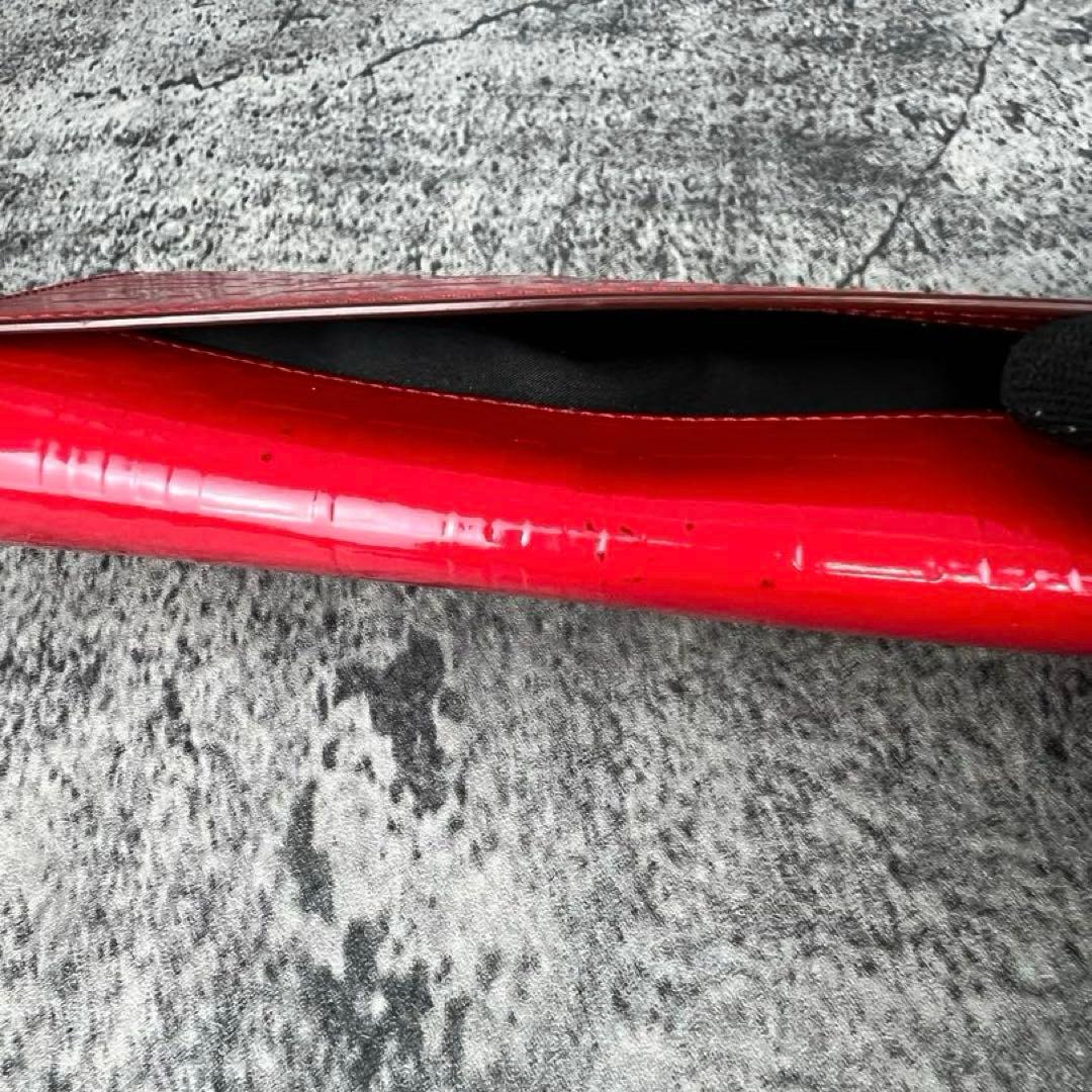 BURBERRY パテントレザー 型押し 二つ折り 長財布