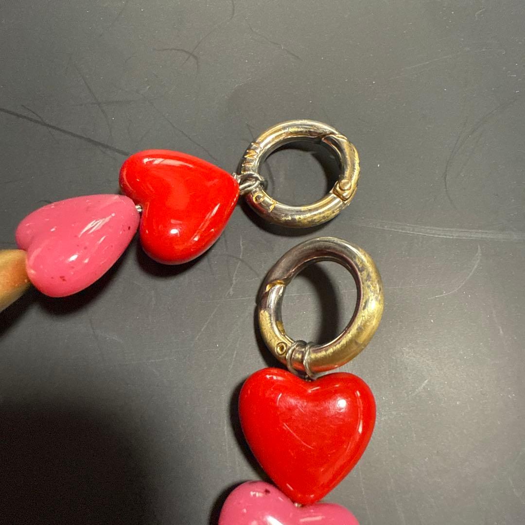 LOUVINI PARIS スマホストラップ　ハンドストラップ ハート