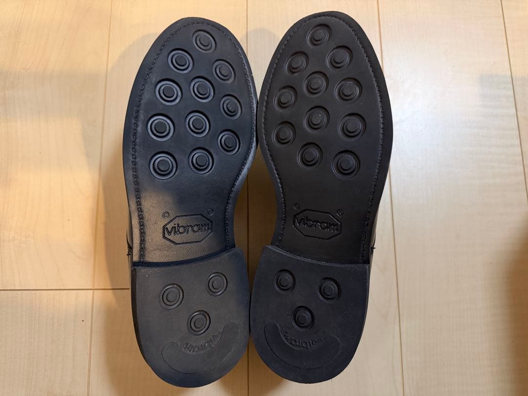 【美品】Berwick バーウィック Uチップ 4477 8.5黒 ビブラム