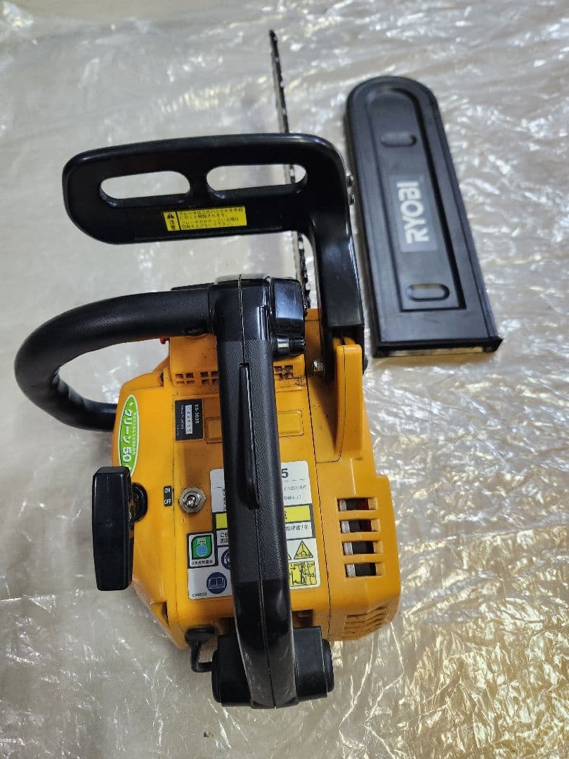 リョービ　エンジンチェーンソーES 3035