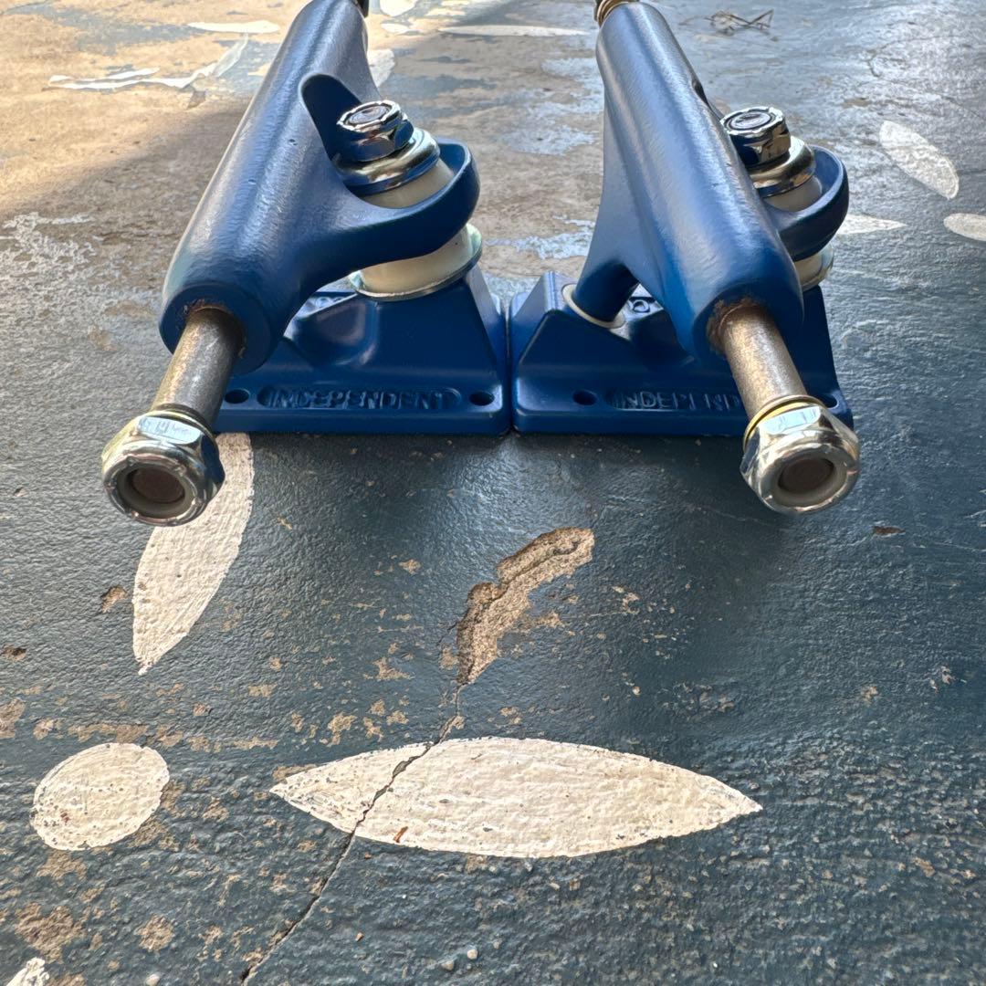 independent144 Stage 11ブルースチールトラック