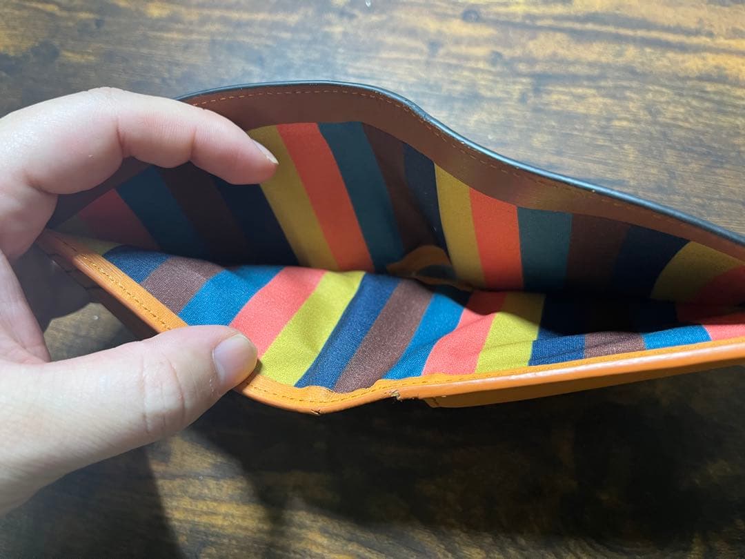 ポール・スミス 二つ折り財布 ほぼ未使用 黒