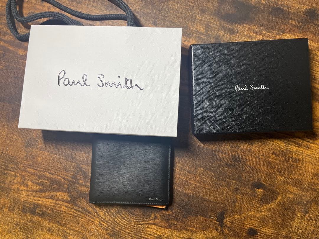 ポール・スミス 二つ折り財布 ほぼ未使用 黒