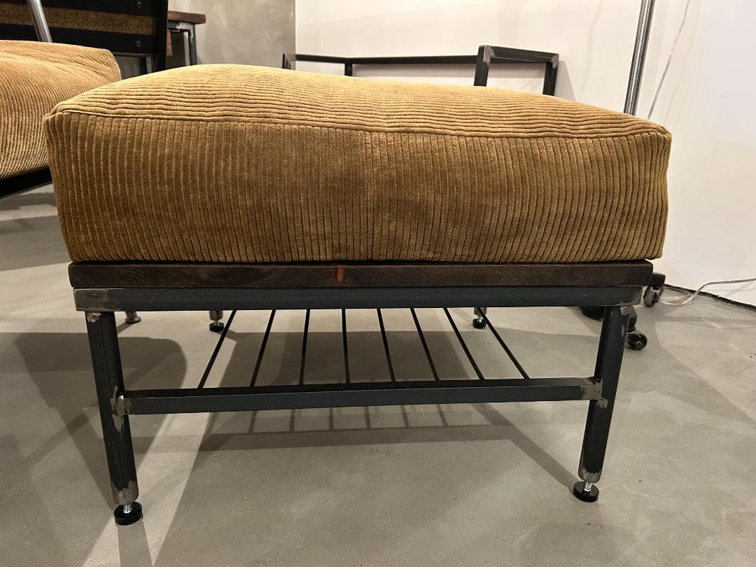 ★週末セール★インダストリアルブランチ【オットマンソファ（展示品）】アイアン
