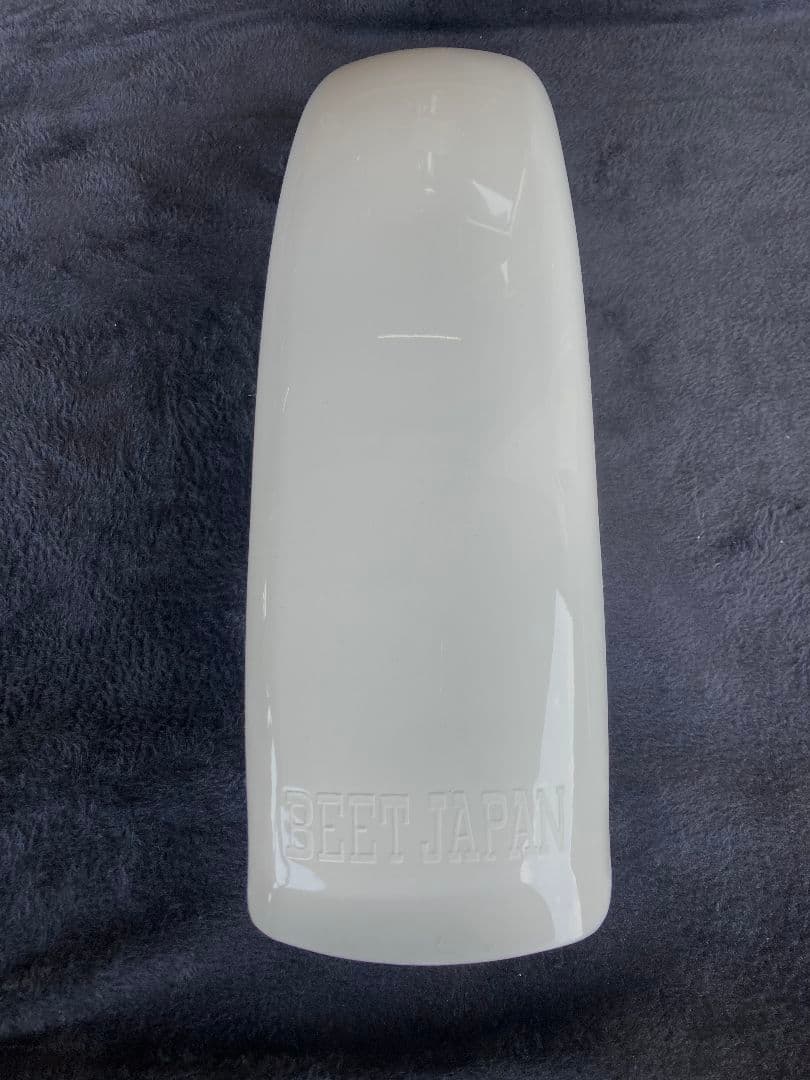 BEET メッシュフロントフェンダロゴー白　送料込み