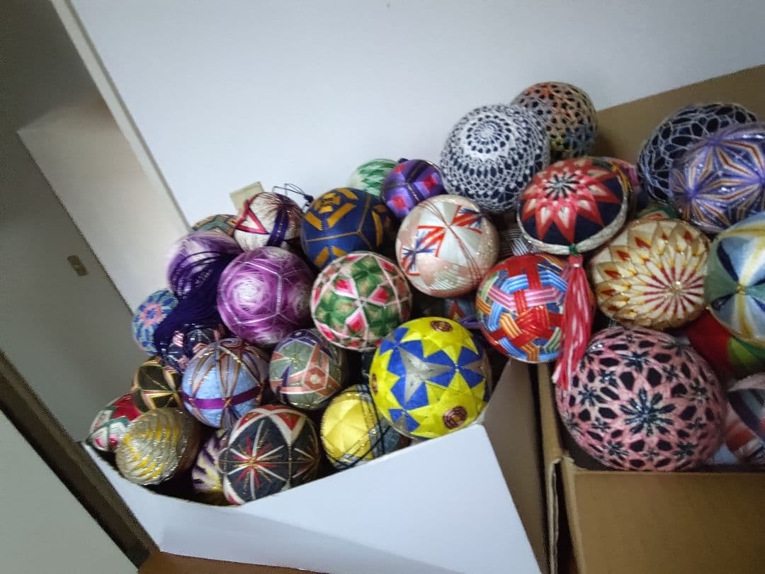 みー　ハンドメイド手鞠160個超①
