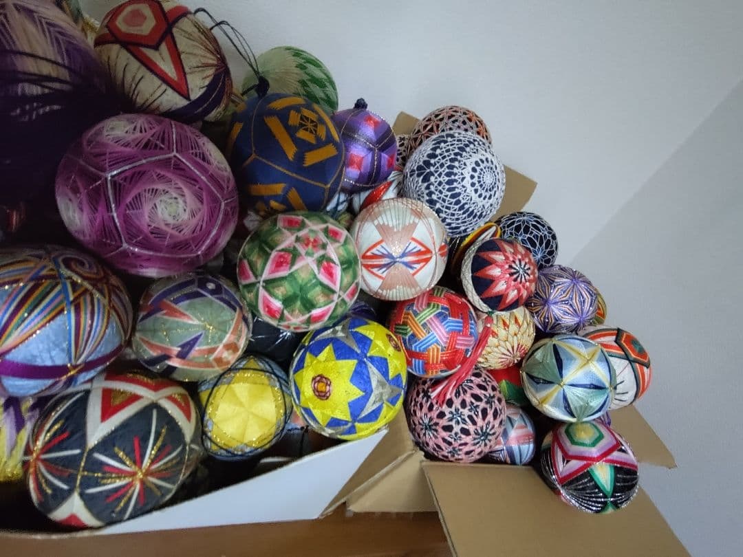 みー　ハンドメイド手鞠160個超①
