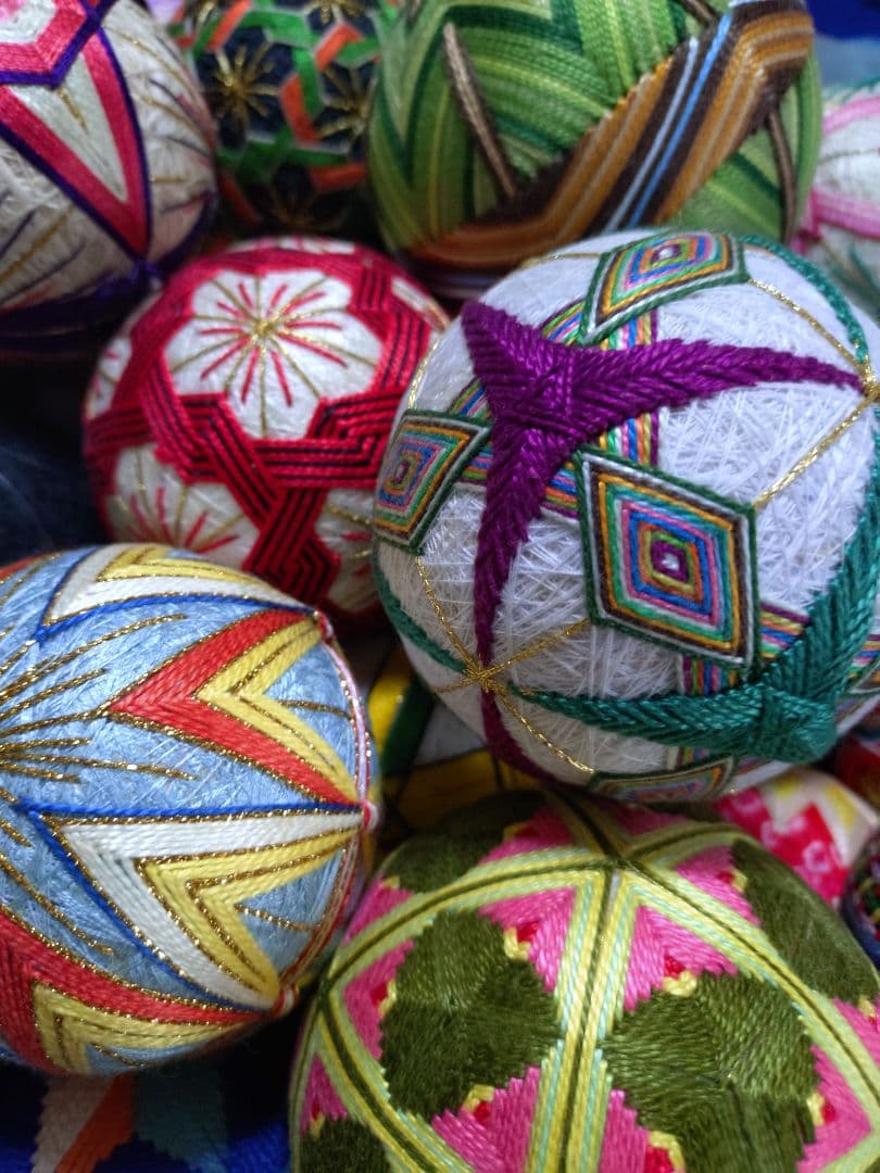 みー　ハンドメイド手鞠160個超①