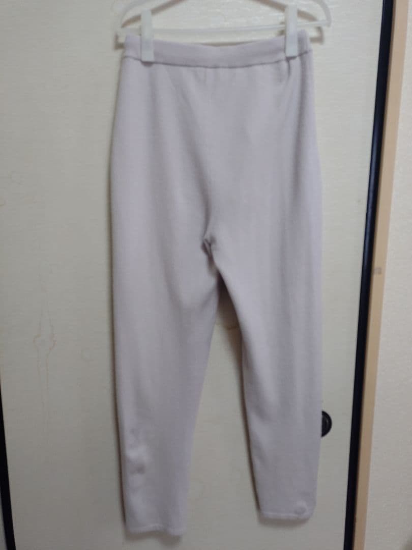 エブール　ebure　2022　ハイゲージカシミア ドロストニットパンツ