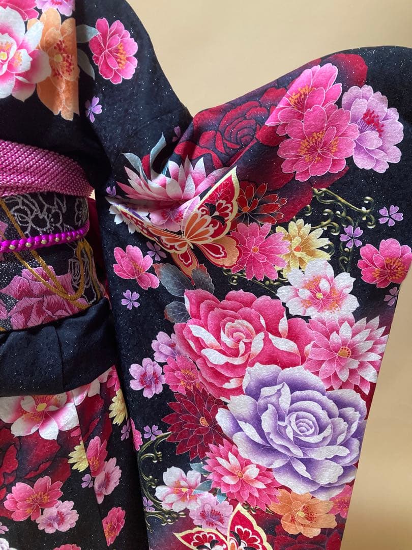 振袖7点セット 黒地 蝶柄 バラ柄 振袖 袋帯 長襦袢 帯締帯揚 重ね衿刺繍半衿