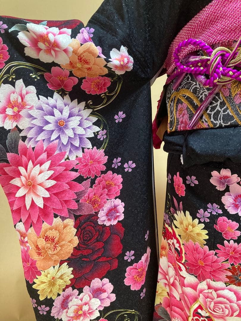 振袖7点セット 黒地 蝶柄 バラ柄 振袖 袋帯 長襦袢 帯締帯揚 重ね衿刺繍半衿
