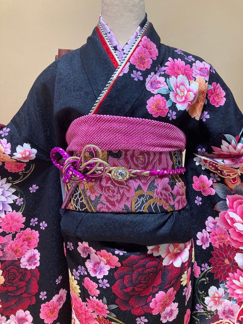 振袖7点セット 黒地 蝶柄 バラ柄 振袖 袋帯 長襦袢 帯締帯揚 重ね衿刺繍半衿