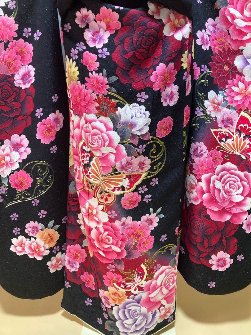 振袖7点セット 黒地 蝶柄 バラ柄 振袖 袋帯 長襦袢 帯締帯揚 重ね衿刺繍半衿