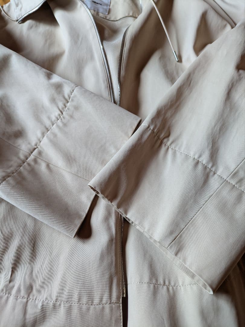 エブール ブルゾンフード付き