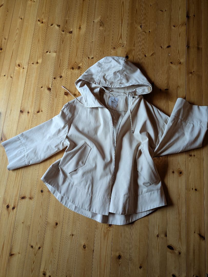 エブール ブルゾンフード付き