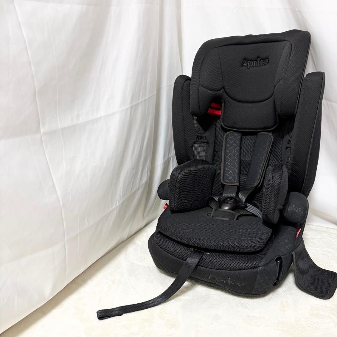 美品 Aprica アップリカ エアグルーヴ プラス ブラック ジュニアシート