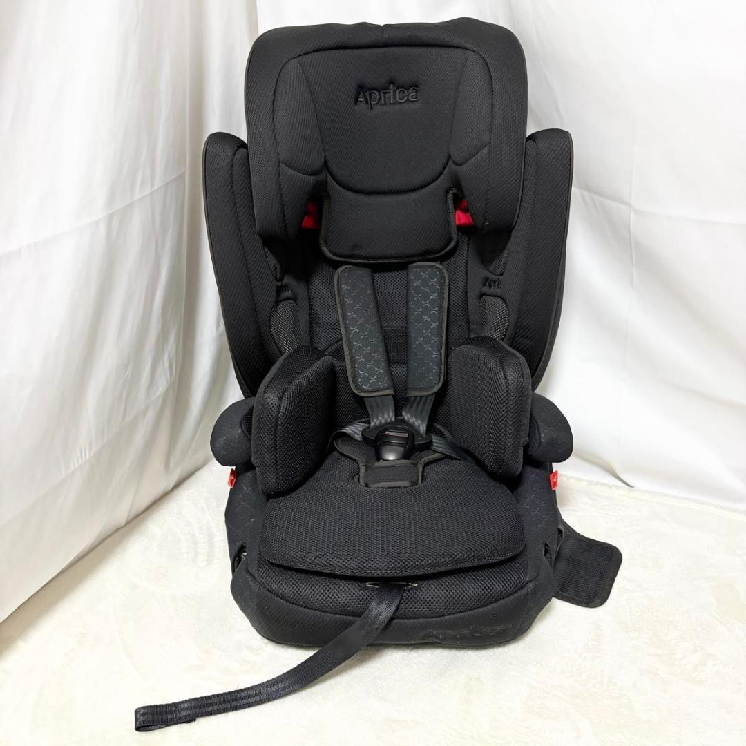 美品 Aprica アップリカ エアグルーヴ プラス ブラック ジュニアシート