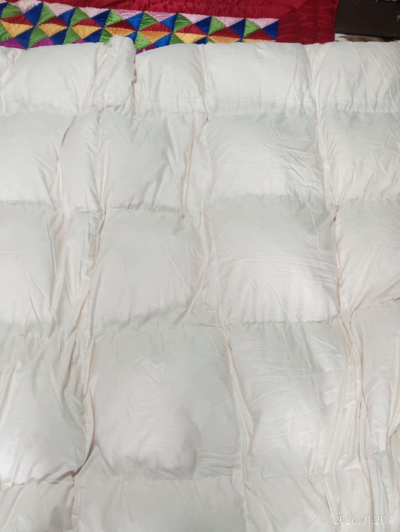 羽毛掛け布団　丸八真綿販売ソワリー 刺繍入り ダブルサイズ　絹仕様　ダウン90%