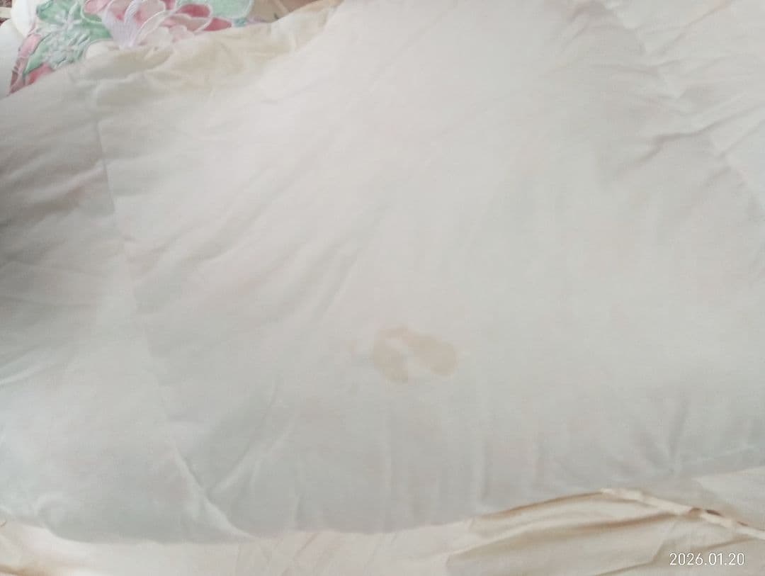 羽毛掛け布団　丸八真綿販売ソワリー 刺繍入り ダブルサイズ　絹仕様　ダウン90%