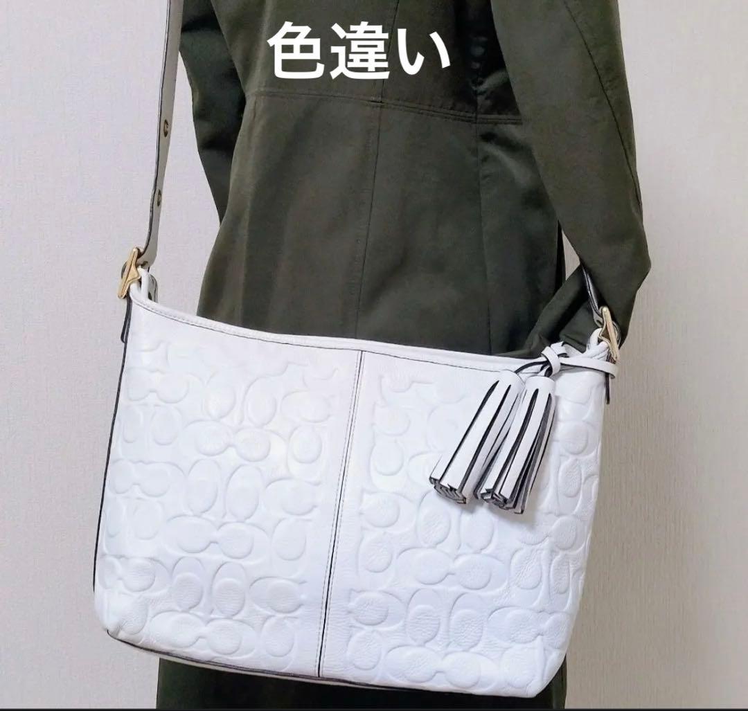 美品　正規品　COACH シグネチャー　ショルダーバッグ　レガシー　ベージュ