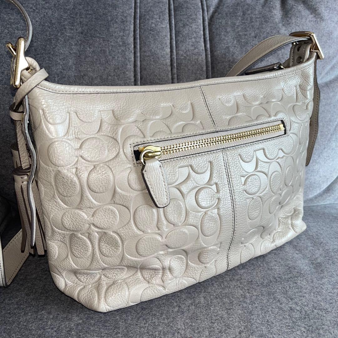 美品　正規品　COACH シグネチャー　ショルダーバッグ　レガシー　ベージュ