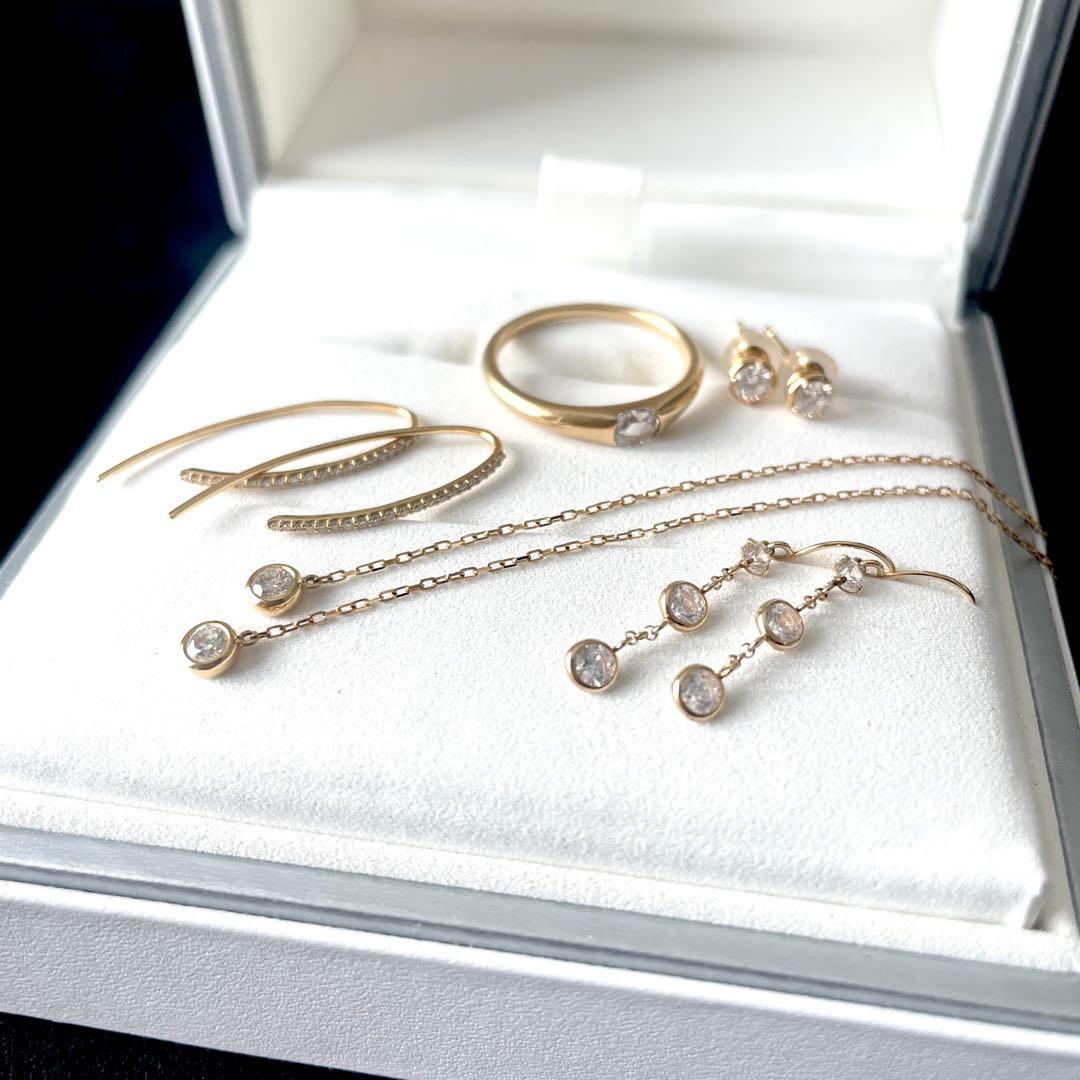 【こん】オレフィーチェ　ジェメリ　ピアス　アメリカンピアス　一粒ダイヤ