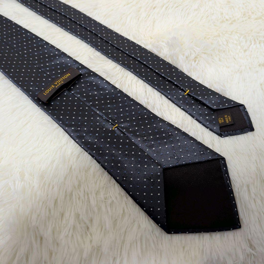 箱付き美品✨️　LOUISVUITTON　ネクタイシャドーモノグラム　ブラック