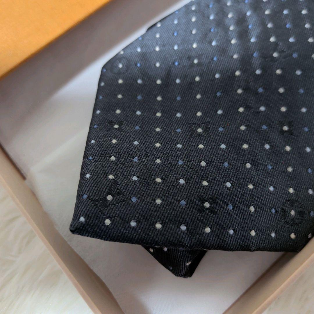 箱付き美品✨️　LOUISVUITTON　ネクタイシャドーモノグラム　ブラック